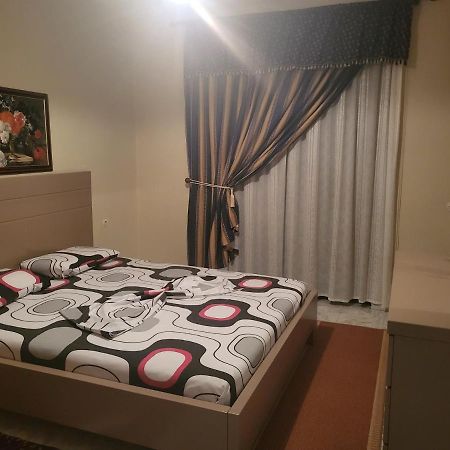 Appartement Blloku Tirana Extérieur photo